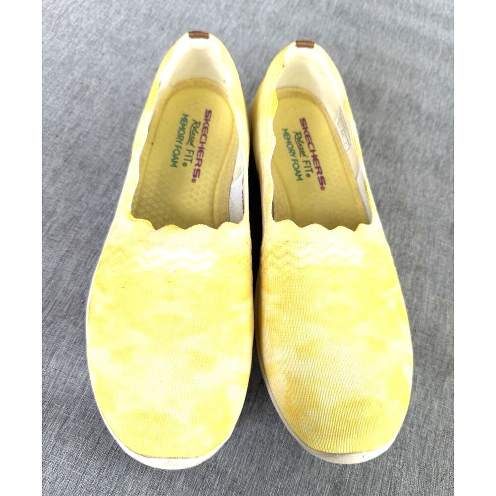 Skechers Reggae Fest Colorflage Relaxed Fit Womens Sz 7 Comfort Yellow Shoes